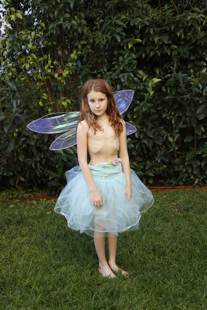 Tammy Klein – Photography – Mia with wings – From the Series Emma & Mia